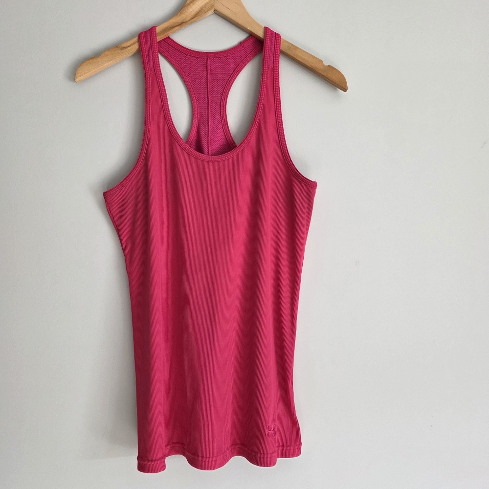 Under Armour Racer Back Pink Tank Top Size small